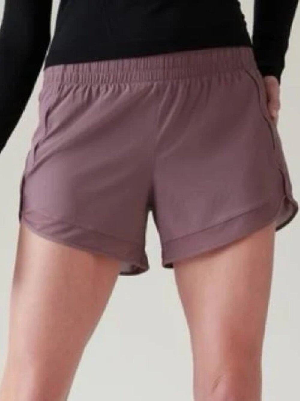 Athleta Mesh Racher Short - 4" - M